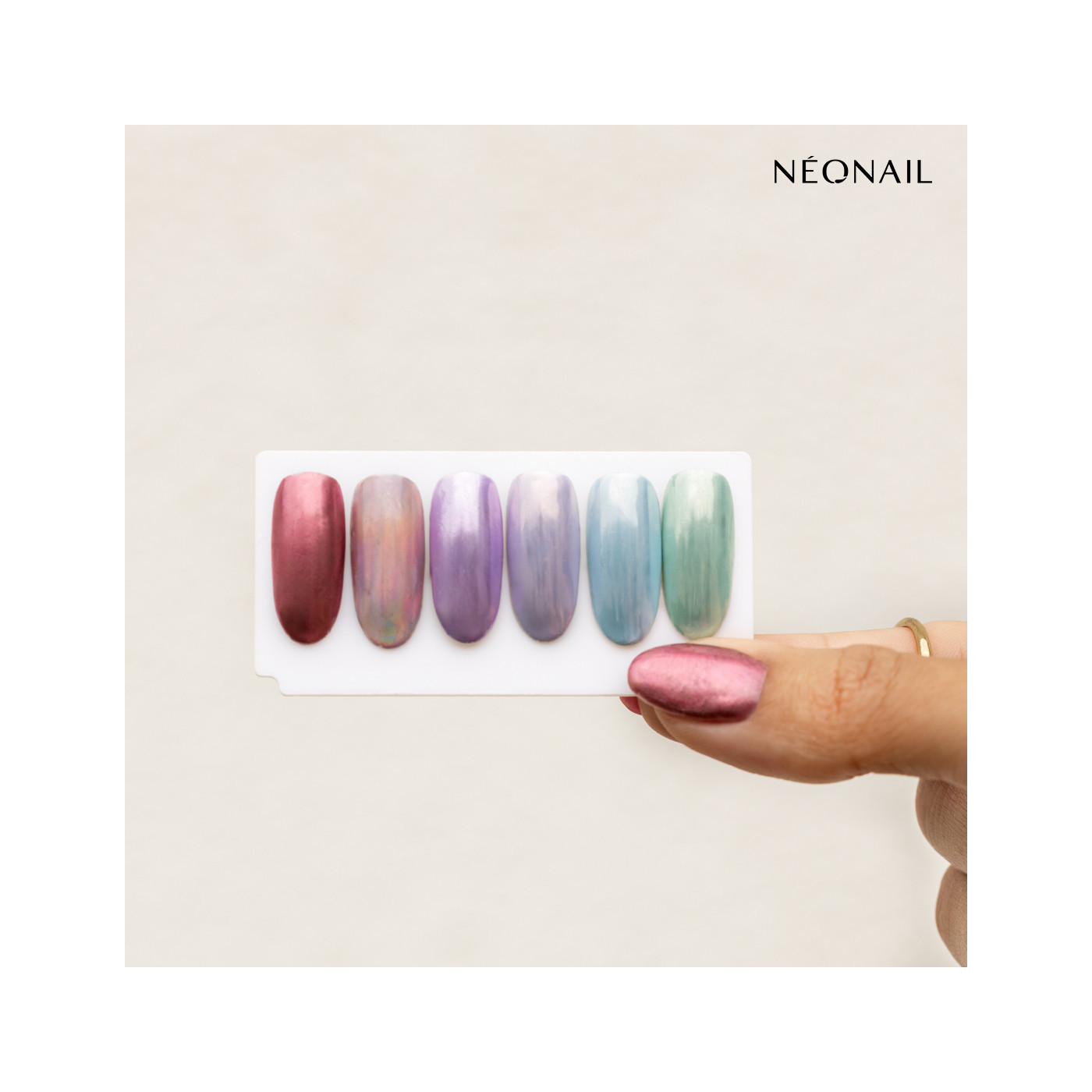 Foil Per Nail Art 25: Holo Rainbow